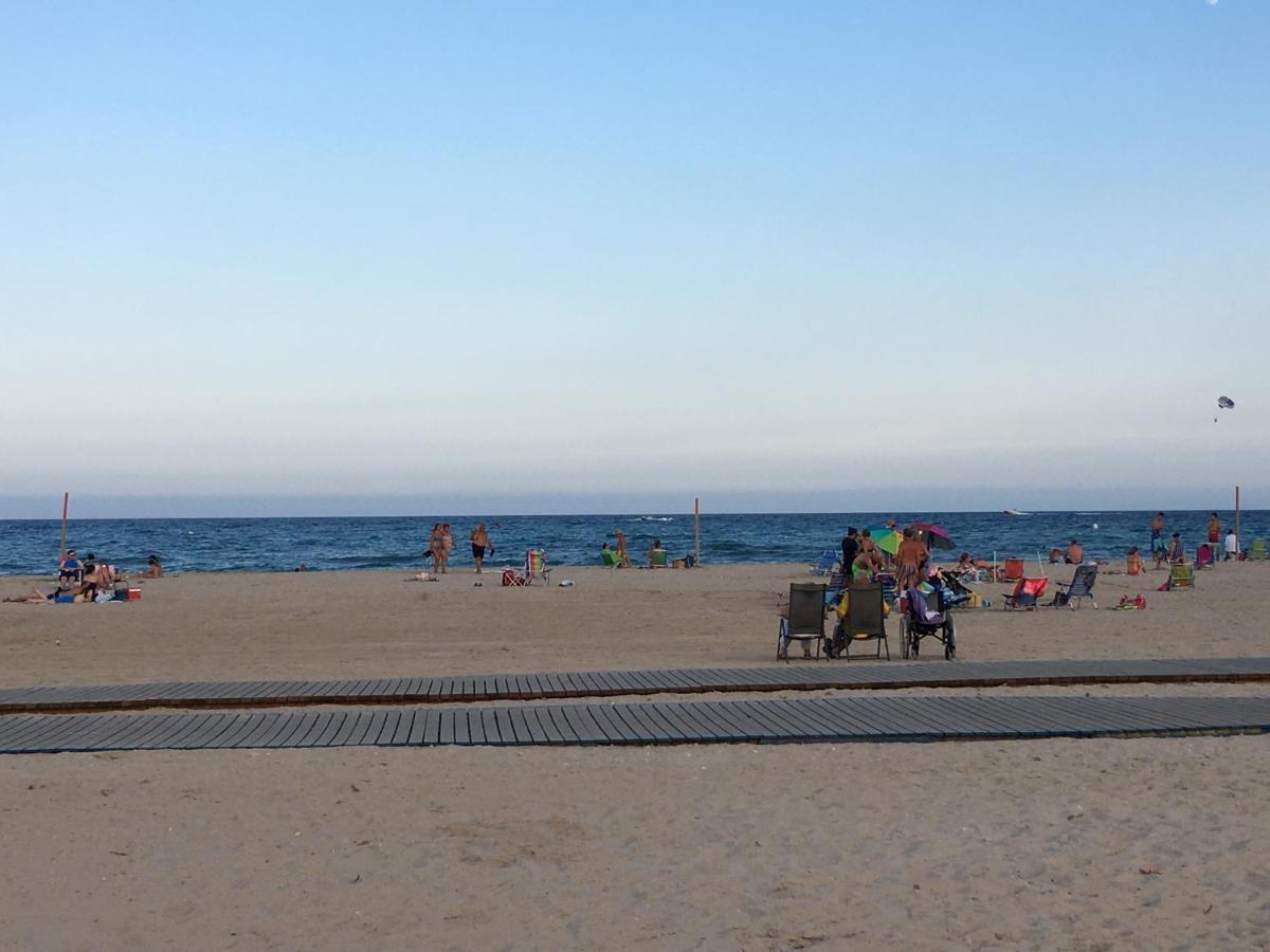 Cosy, Seaview Apartment, Close To Beach And Bars -Edificio Rhin Campoamor Exteriör bild