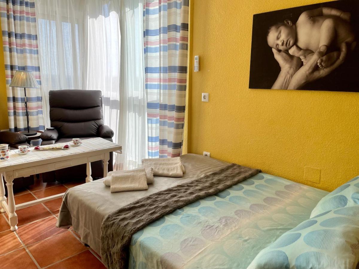 Cosy, Seaview Apartment, Close To Beach And Bars -Edificio Rhin Campoamor Exteriör bild